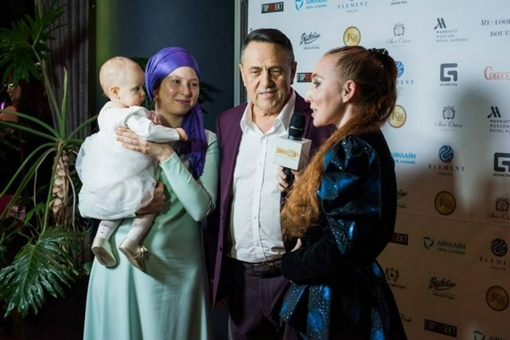 Ренат Ибрагимов и Светлана Миннеханова на "Рождественском вечере". Фото: соцсети