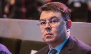 "Я читаю, как нас троллят". Возможный запрет на полиэтиленовые пакеты прокомментировал Бозумбаев