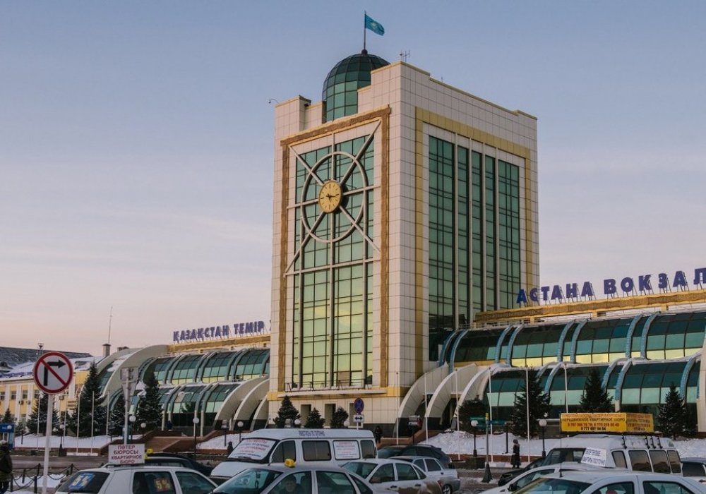 Парковка на территории вокзала и аэропорта Астаны будет бесплатной в период морозов