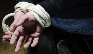 Мужчина устроил самосуд над подозреваемым в убийстве сына в Актау
