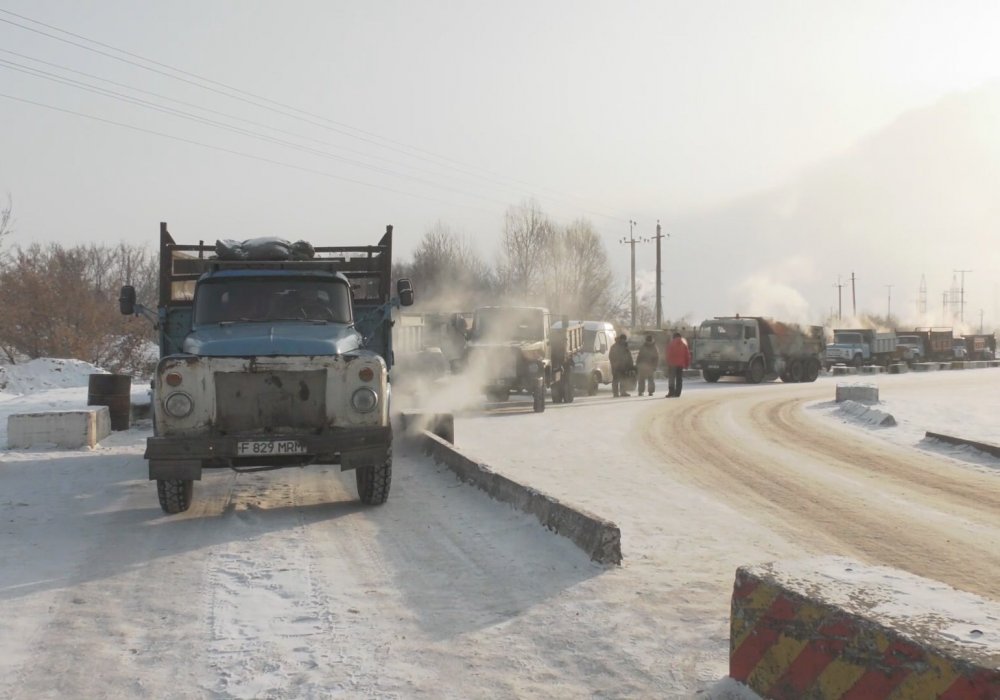 Две тонны в одни руки. В Усть-Каменогорске ввели жесткие ограничения на отпуск угля