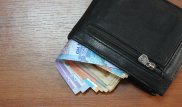 Пожарный вернул миллион тенге, найденный возле мечети в ЗКО
