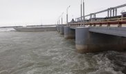 Разлив Сырдарьи. Устраняются последствия затора льда