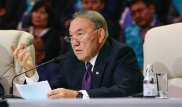 "Огромные деньги крутятся, портят чиновников" - Назарбаев о теневом бизнесе