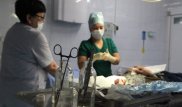 Видео операции "поевшей сладкого" девочке распространяют в Казнете