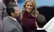 Невестка Трампа открыла конверт с белым порошком и попала в больницу