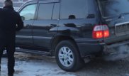 Атырауские полицейские задержали черный Lexus, набитый осетрами