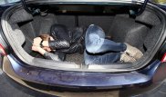 Мужчину пытались вывезти в багажнике в Алматы: 4 парней судят в Капшагае