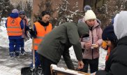 Пример настоящих алматинцев привел Байбек