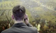 Телефоны за 2000 долларов начали выдавать российским военным