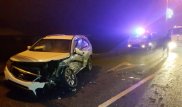 Водитель Mercedes сбежал после ДТП на "встречке" в Алматы