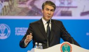 "Как можно не уважать никого, кроме себя?" - Исекешев о перепалке на отчетной встрече