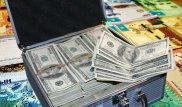 9 миллионов тенге и 125 тысяч долларов: суд Астаны рассматривает дело о пропаже изъятых денег