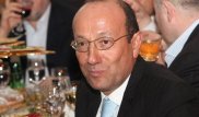 Казахстанский миллиардер: "Мы расстаемся с деньгами и этому очень рады"
