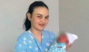 "Завесили отсек простынями". Женщина родила в поезде по дороге в Аркалык