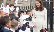 Странные пальцы Кейт Миддлтон шокировали журналистов