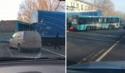 Автобус столкнулся с тепловозом в Караганде: 3 человека госпитализированы