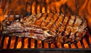 Названа опасность мяса, приготовленного на открытом огне