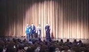 Известная актриса устроила скандал на сцене из-за зарплаты