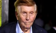 94-летний миллиардер лишился голоса и продолжил материть подчиненных через iPad