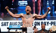 Конор МакГрегор атаковал автобус с бойцами UFC
