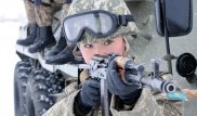 "Солдаты стали чистенькими, командир не выражался". Жасузаков рассказал об эффекте женщин в армии