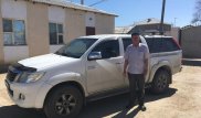 Удививший актаусцев поющий таксист рассказал о себе