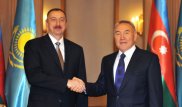 Назарбаев поздравил Алиева с победой на выборах