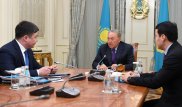 Назарбаев встретился с Сулейменовым