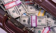 Пытался покинуть страну: астанчанин украл у бизнесмена 270 тысяч долларов