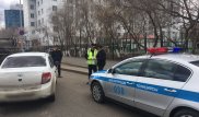 В Астане изымают автомобили за неуплату налога