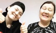 Анасы мен қызының дуэті Қазнетті тәнті етті
