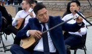 Болат Мажагулов принял участие в домбра-флешмобе в Астане