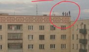 Опасные игры детей на крыше: учителя обратились к казахстанцам