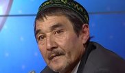 "Қызым хабарласпаңыз деді". Түнгі клубтарда түнеп жүрген қарияның әңгімесі жұртты жылатты