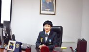 "Для меня ценнее 7 Мая" - награжденная Назарбаевым леди из Нацбюро