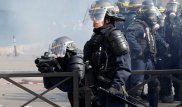 Мигранты избили французских спецназовцев - СМИ