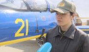 Единственная в Казахстане девушка-летчик рассказала, как управляет истребителем