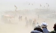 Более 60 человек погибли из-за песчаных бурь и ливней в Индии