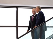 Назарбаев Путину: СМИ не должны раздувать из мухи слона