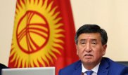 Жээнбеков уволил сотрудника аппарата из-за утраты доверия
