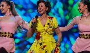 Роза Рымбаева о песне "Қызыл өрік": "Опуститься на этот уровень - никогда"