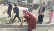 В Узбекистане запретили бесплатный труд учителей и врачей