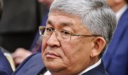Назарбаев продлил полномочия Кушербаева