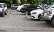 Байбек вернет захваченные тротуары городу