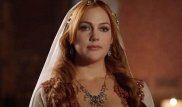 Звезда сериала "Великолепный век" испортила лицо пластикой