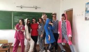 Костанайские выпускники пришли на уроки в пижамах