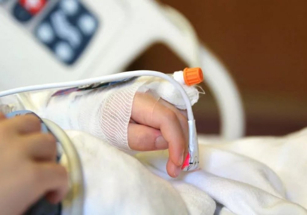 Трехлетний мальчик с подозрением на менингит госпитализирован в Астане