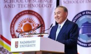 "Иногда будет разочарование в людях. Я прошел через это" - Назарбаев выпускникам НУ