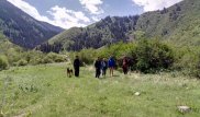 Спасатели всю ночь искали двух девушек, заблудившихся в горах Алматинской области